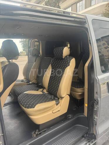 Hyundai H-1 2011, 500,000 km - 2.5 l - Bakı