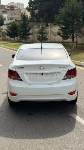 Hyundai Accent 2013, 150,000 km - 1.4 л - Bakı