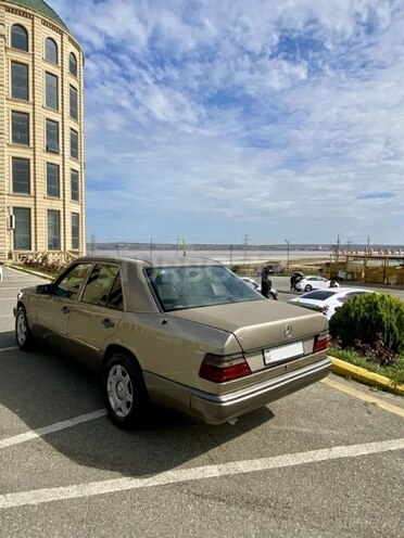 Mercedes 230 E 1989, 520,000 km - 2.3 l - Bakı