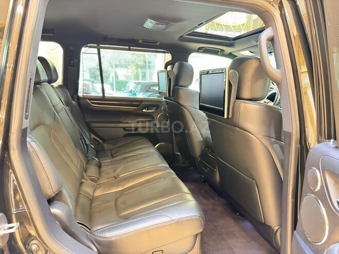 Lexus LX 570 2016, 151,000 km - 5.7 л - Bakı