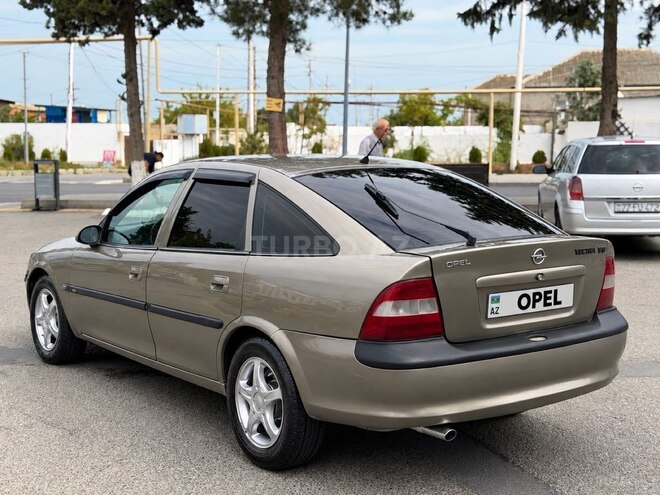 Opel Vectra 1998, 270,000 km - 1.8 l - Bakı