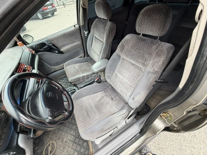 Opel Vectra 1998, 270,000 km - 1.8 l - Bakı
