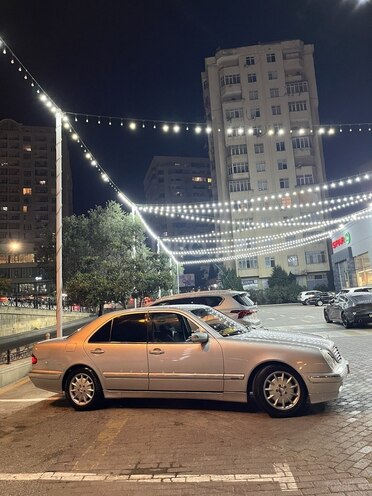 Mercedes E 200 2000, 398,000 km - 2.0 л - Bakı