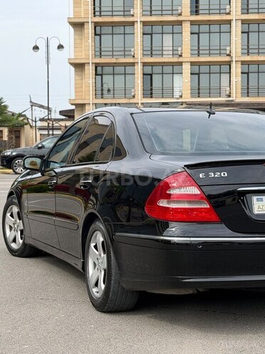 Mercedes E 320 2004, 330,125 km - 3.2 l - İmişli