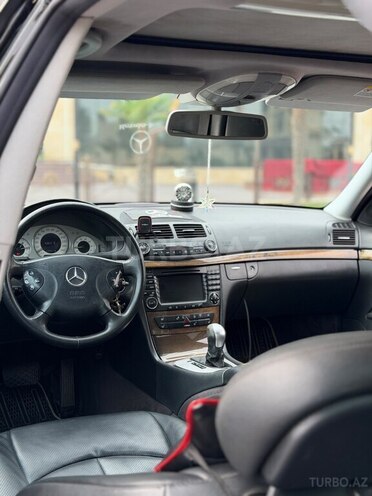 Mercedes E 320 2004, 330,125 km - 3.2 l - İmişli
