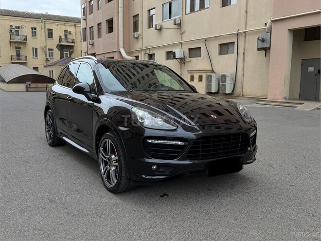 Porsche Cayenne GTS 2014, 216,000 km - 3.6 л - Bakı