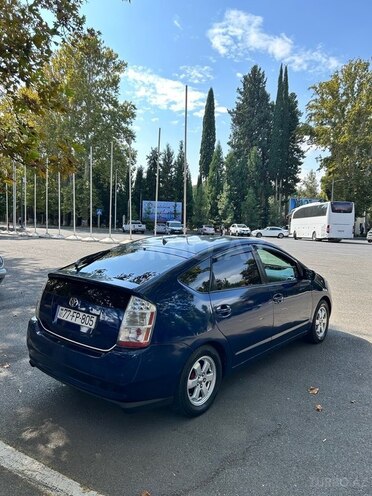 Toyota Prius 2009, 653,394 km - 1.5 l - Mingəçevir
