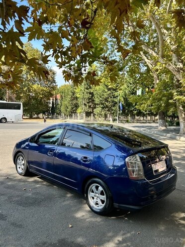Toyota Prius 2009, 653,394 km - 1.5 l - Mingəçevir