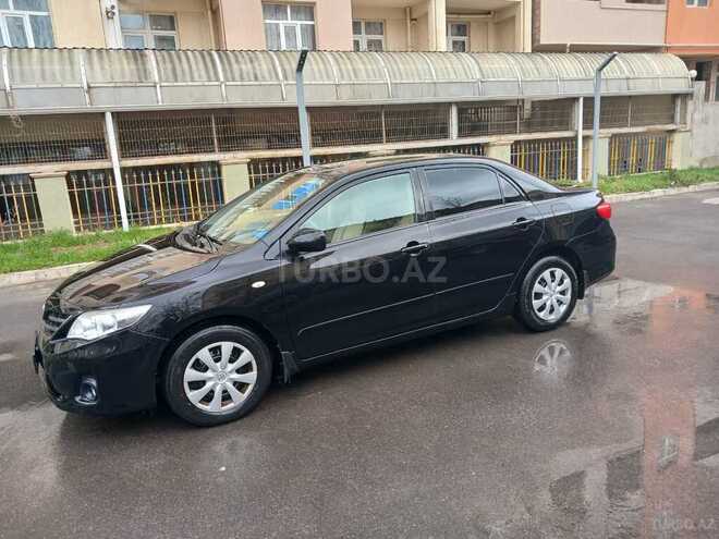 Toyota Corolla 2011, 200,000 km - 1.8 l - Bakı