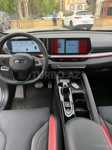 Geely Coolray 2025, 20,000 km - 1.5 l - Bakı