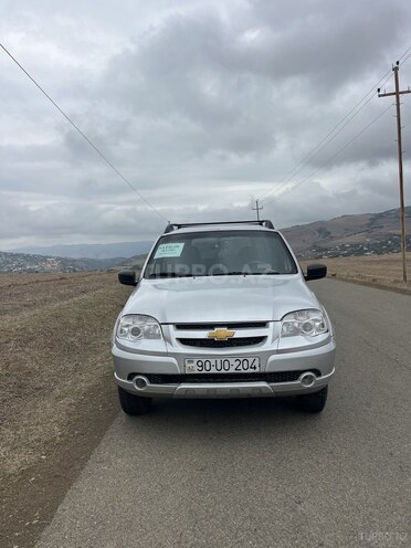 Chevrolet Niva 2009, 108,568 km - 1.7 l - Lerik