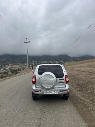 Chevrolet Niva 2009, 108,568 km - 1.7 l - Lerik