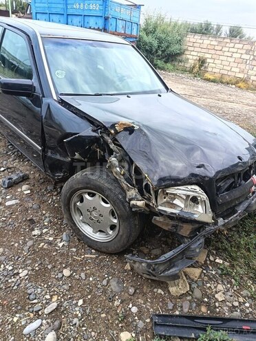 Mercedes C 200 1995, 484,543 km - 2.0 л - Saatlı