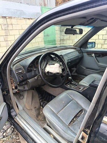 Mercedes C 200 1995, 484,543 km - 2.0 л - Saatlı