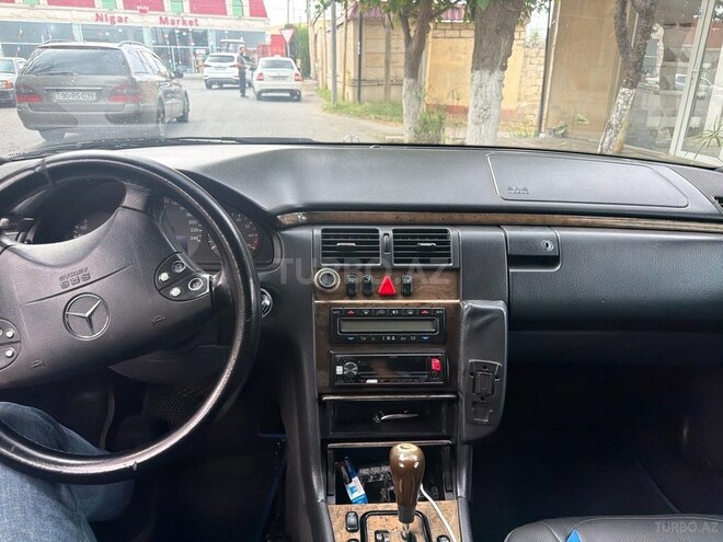 Mercedes E 320 1999, 450,520 km - 3.2 l - Ağcabədi