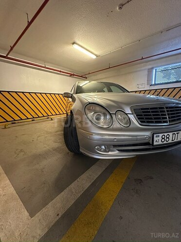 Mercedes E 270 2002, 312,365 km - 2.7 l - Bakı