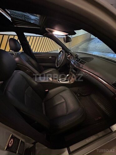 Mercedes E 270 2002, 312,365 km - 2.7 l - Bakı