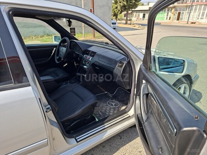 Mercedes C 230 1997, 441,638 km - 2.3 л - Masallı