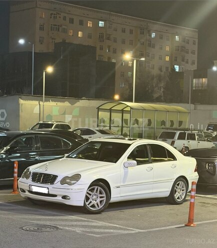 Mercedes C 240 2001, 265,900 km - 2.6 л - Bakı
