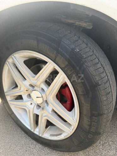 Mercedes C 240 2001, 265,900 km - 2.6 л - Bakı