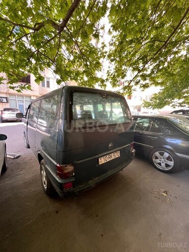 Volkswagen Caravelle 1996, 365,000 km - 2.5 l - Bakı