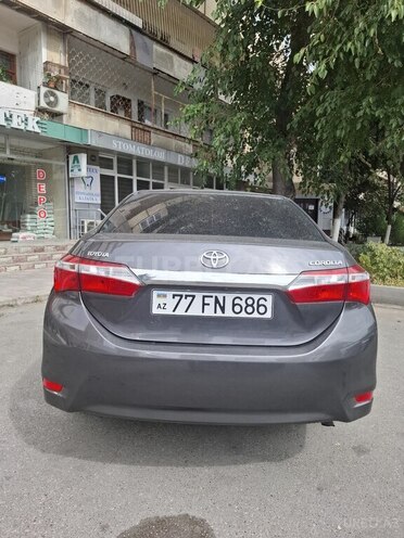 Toyota Corolla 2013, 176,700 km - 1.6 л - Bakı