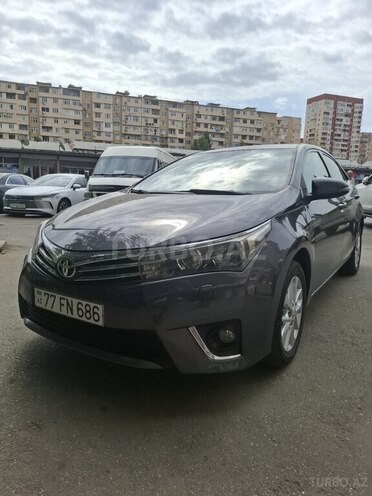 Toyota Corolla 2013, 176,700 km - 1.6 л - Bakı