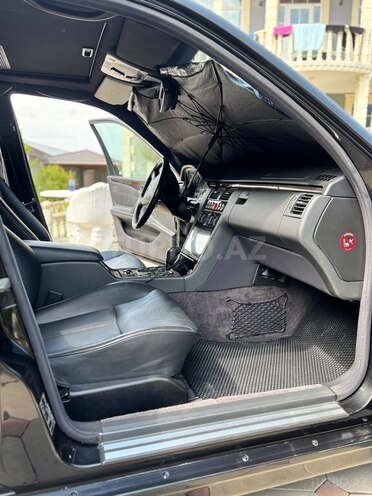 Mercedes E 240 1997, 302,500 km - 2.4 л - Bakı