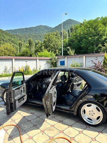 Mercedes E 240 1997, 302,500 km - 2.4 л - Bakı
