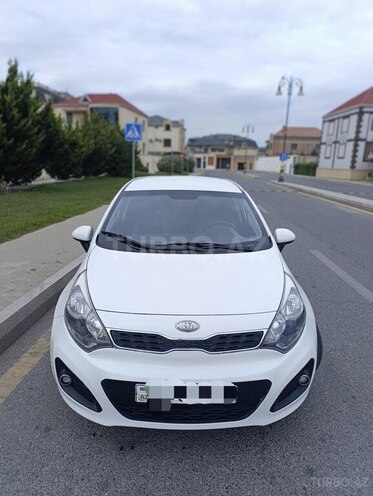 Kia Rio 2013, 280,000 km - 1.6 л - Bakı