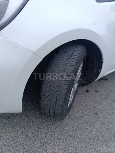 Kia Rio 2013, 280,000 km - 1.6 л - Bakı