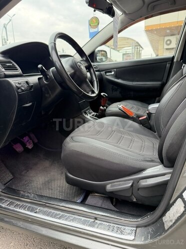 Toyota Corolla 2006, 286,500 km - 1.4 l - Sumqayıt