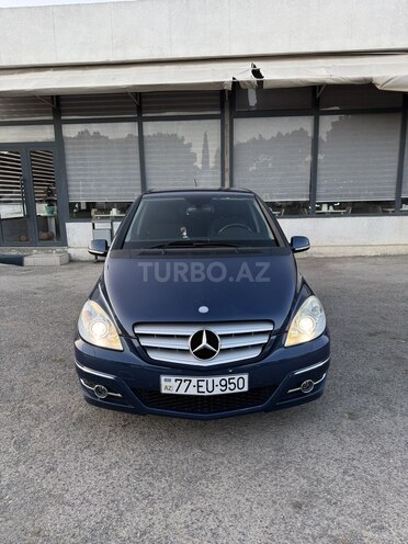 Mercedes B 170 2011, 83,000 km - 1.7 l - Bakı