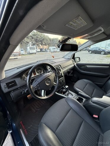 Mercedes B 170 2011, 83,000 km - 1.7 l - Bakı