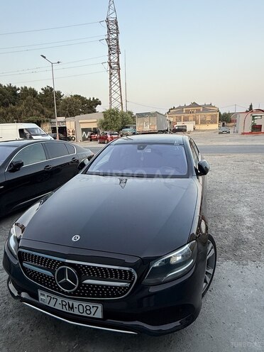 Mercedes E 220 d 2018, 200,000 km - 2.0 l - Bakı