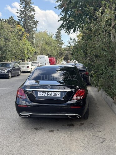 Mercedes E 220 d 2018, 200,000 km - 2.0 l - Bakı