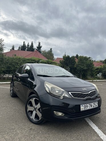 Kia Rio 2013, 252,435 km - 1.4 л - Lənkəran