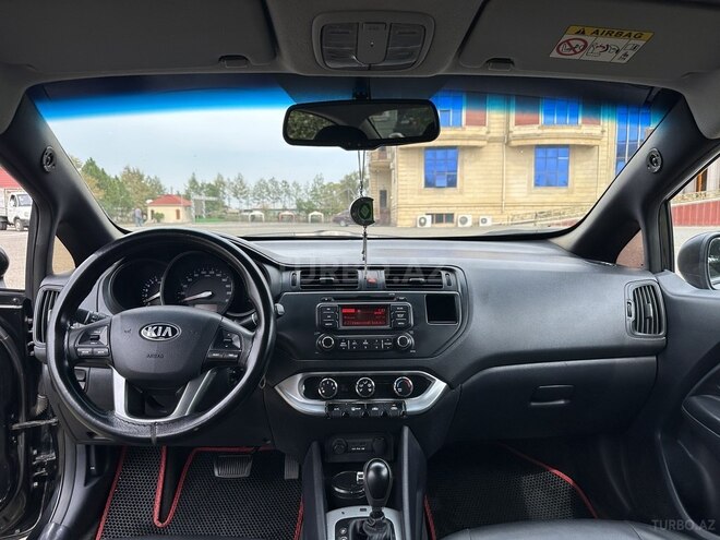 Kia Rio 2013, 252,435 km - 1.4 л - Lənkəran