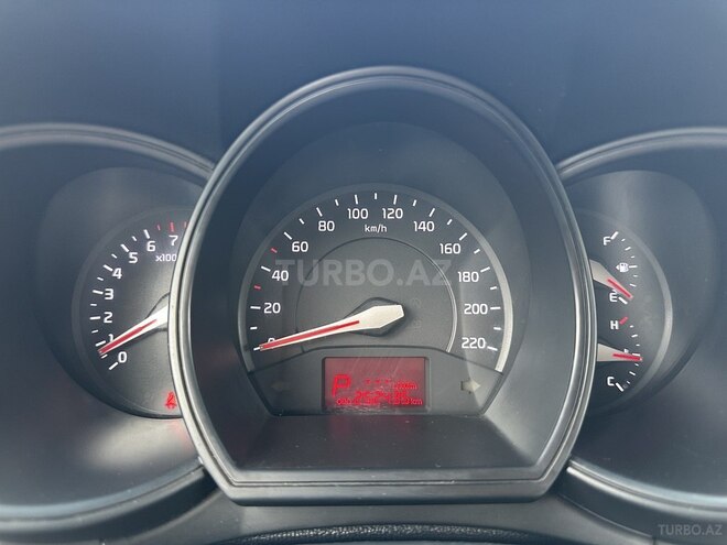 Kia Rio 2013, 252,435 km - 1.4 л - Lənkəran