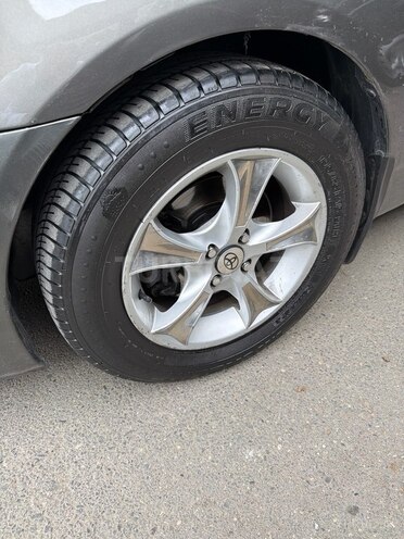 Toyota Corolla 2006, 286,500 km - 1.4 l - Sumqayıt