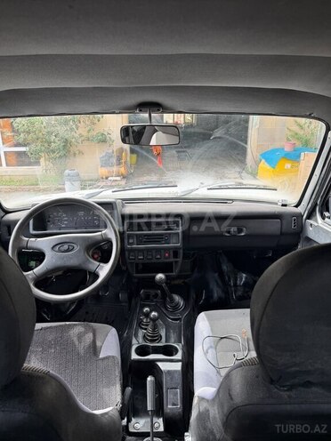 LADA (VAZ) Niva 2002, 398,235 km - 1.7 l - Qazax