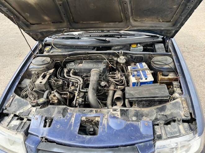 Iran Khodro Samand 2006, 545,906 km - 1.8 l - Salyan