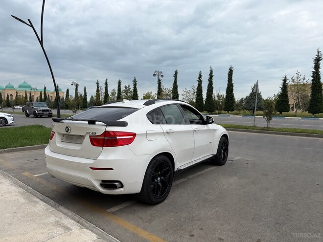 BMW X6 2008, 258,000 km - 4.4 л - Bakı