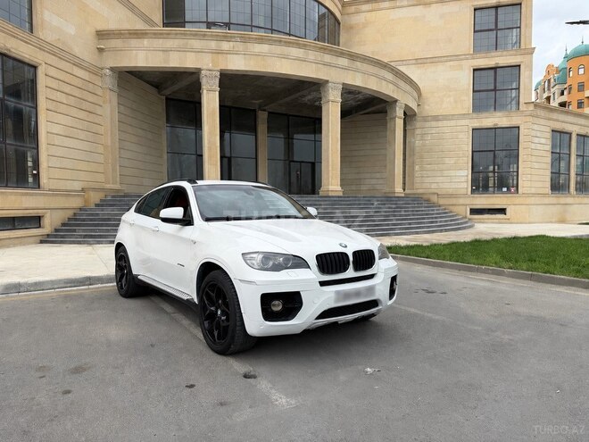 BMW X6 2008, 258,000 km - 4.4 л - Bakı