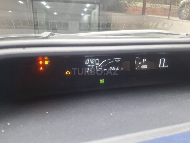 Toyota Aqua 2016, 168,781 km - 1.5 l - Bakı