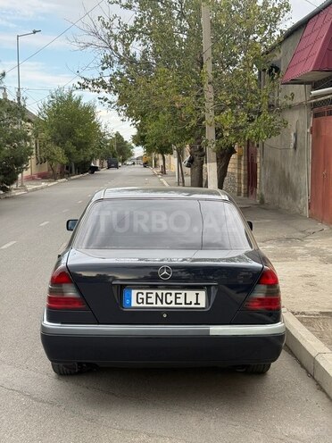 Mercedes C 180 1995, 250,000 km - 1.8 l - Gəncə