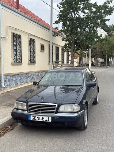 Mercedes C 180 1995, 250,000 km - 1.8 l - Gəncə