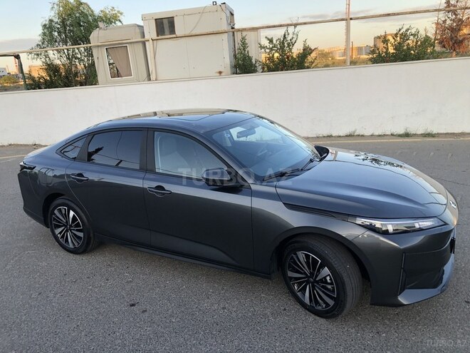 Changan Qiyuan A05 2025, 16,000 km - 1.5 л - Bakı