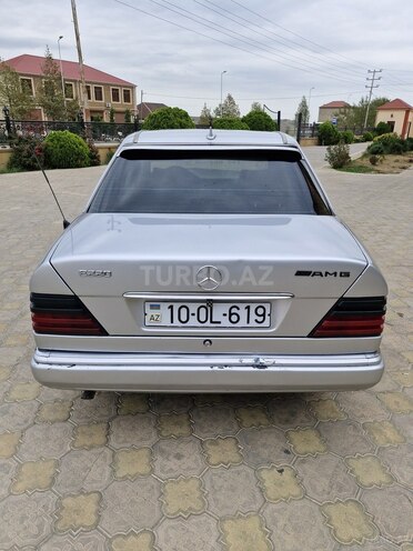 Mercedes E 220 1993, 380,000 km - 2.2 l - Bakı