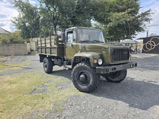 GAZ 3308 2004, 300,000 km - 4.2 l - Zaqatala